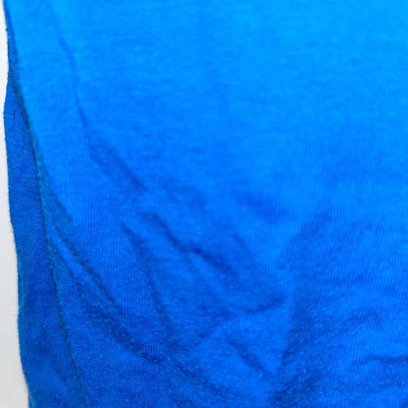 ⭐️Bluenotes YOLO T-Shirt (minor flaw) - Picture 5 of 5